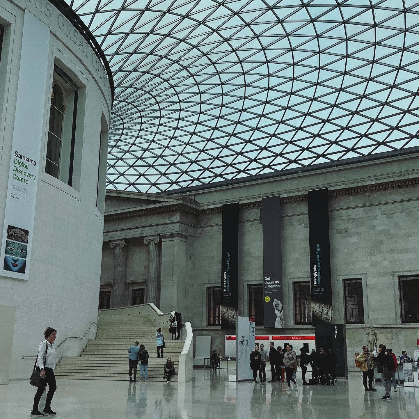 at the British Museum 
Start 3d Scanning Project